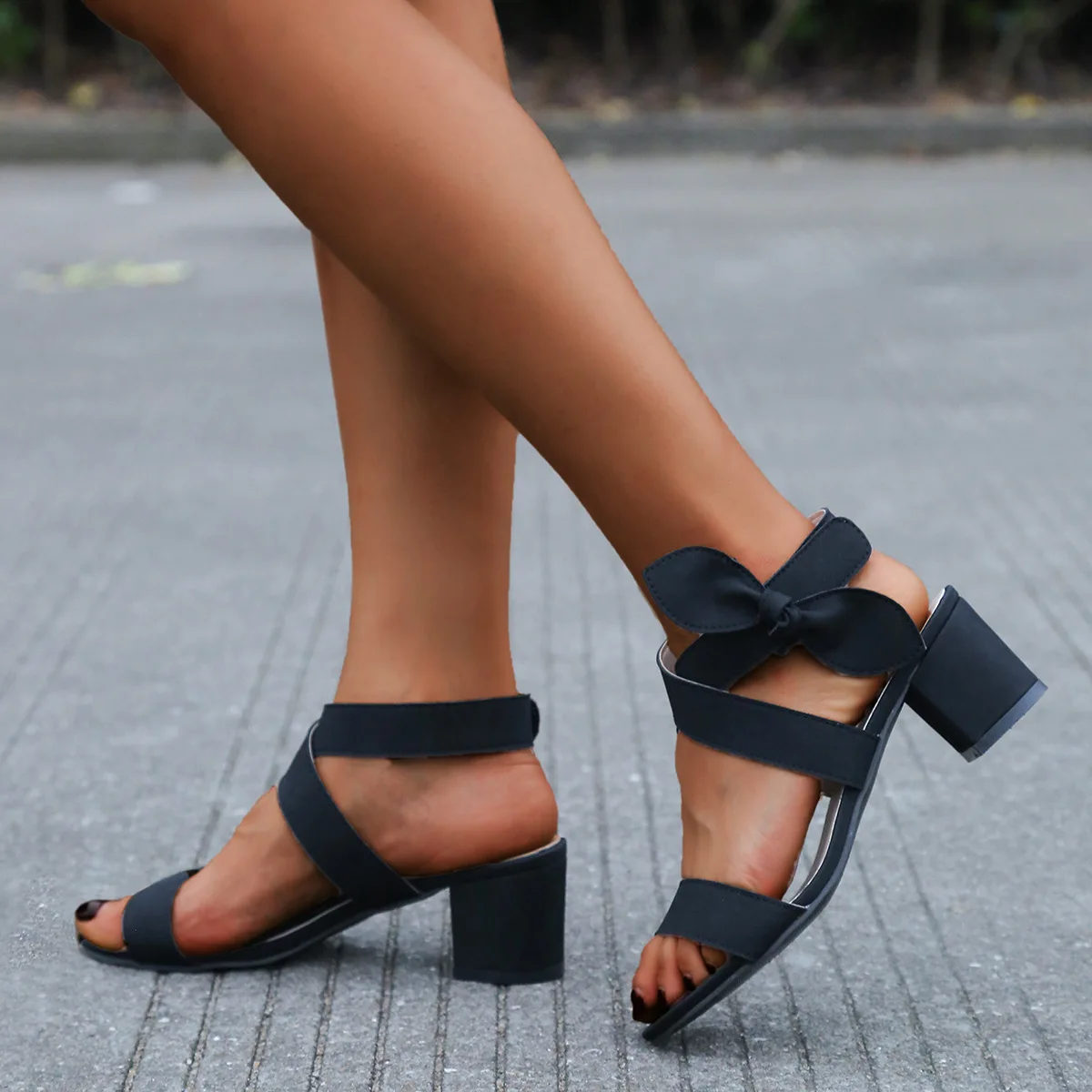 Mid Block Hakken Mary Jane voor Womens UK Enkelband Hof Schoenen Dames Comfort Werk Pompen Formele Smart Office Lage Hakken Strappy Slip On Dolly Schoenen, Goud, 37 EU