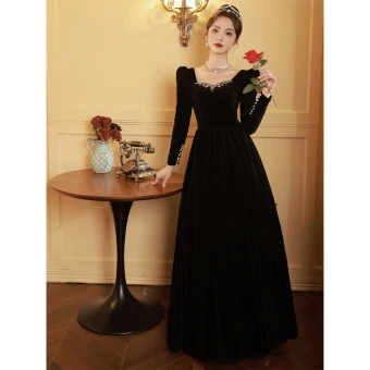 Élégant Noire Faux Diamant Daim Robe De Soirée 2023 Princesse Encolure Carrée Manches Longues Dos Nu Noeud Longue Soirée Robe De Ceremonie