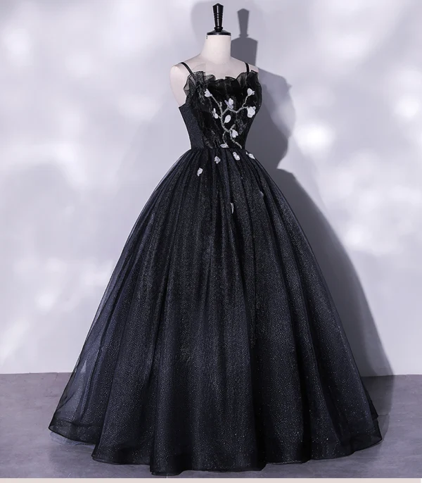 Modest / Simple Black Appliques Sequins Prom Dresses 2022 A-Line / Princess Spaghetti Straps Sleeveless Backless Floor-Length / Long Prom Formal Dresses