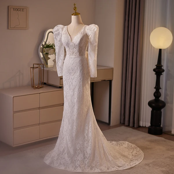 Vintage / Retro Ivory Lace Flower Wedding Dresses 2024 Trumpet / Mermaid V-Neck 3/4 Sleeve Backless Bow Sweep Train