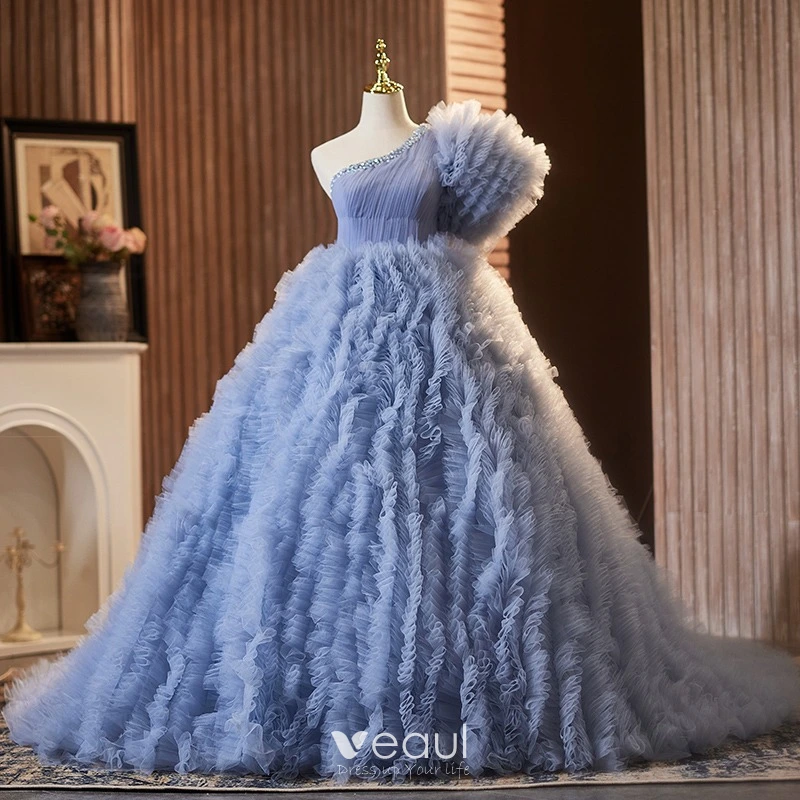 Fashion Sky Blue Cascading Ruffles Rhinestone Prom Dresses 2024 Ball Gown  One-Shoulder Short Sleeve Backless Sweep Train Prom Formal Dresses
