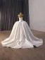 Haut de Gamme Élégant Ivoire Satin Corset  Robe De Mariée 2026 Robe Boule Bustier Sans Manches Dos Nu Chapel Train