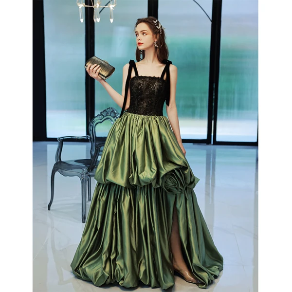 Fashion Clover Green Satin Ruffle Prom Dresses 2022 A-Line / Princess Spaghetti Straps Sleeveless Backless Lace Flower Floor-Length / Long Formal Dresses