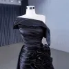 Charming Black Ruffle Trumpet / Mermaid Evening Dresses 2023 One-Shoulder Short Sleeve Backless Court Train Evening Party Formal Dresses