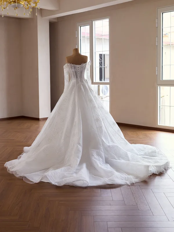 Luxus / Herrlich Weiß Handgefertigt Pailletten Spitze Blumen Brautkleider / Hochzeitskleider 2026 Ballkleid Off Shoulder Lange Ärmel Rückenfreies Kapelle-Schleppe