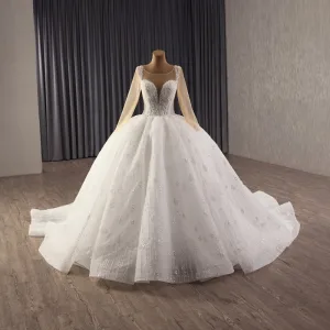 Magnífico Blanco Hecho A Mano Rebordear Lentejuelas Perla Vestidos De Novia 2025 Ball Gown Scoop Escote Manga Larga Chapel Train Boda