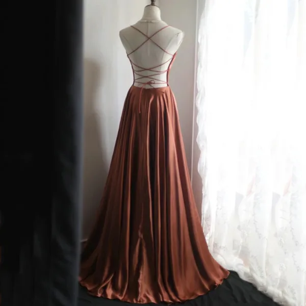 Sexy Coffee Beach Holiday Casual Prom Dresses 2024 A-Line / Princess Spaghetti Straps Sleeveless Backless X-Strap Floor-Length / Long Formal Dresses