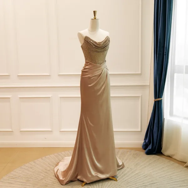 Sexy Gold Rhinestone Evening Dresses 2026 Trumpet / Mermaid Strapless Sleeveless Backless Sweep Train Evening Party Formal Dresses