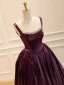 Enkla Dansande Purple Balklänningar 2025 Prinsessa Korsade remmar Satin Ruffle Formella Klänningar Långa Ärmlös