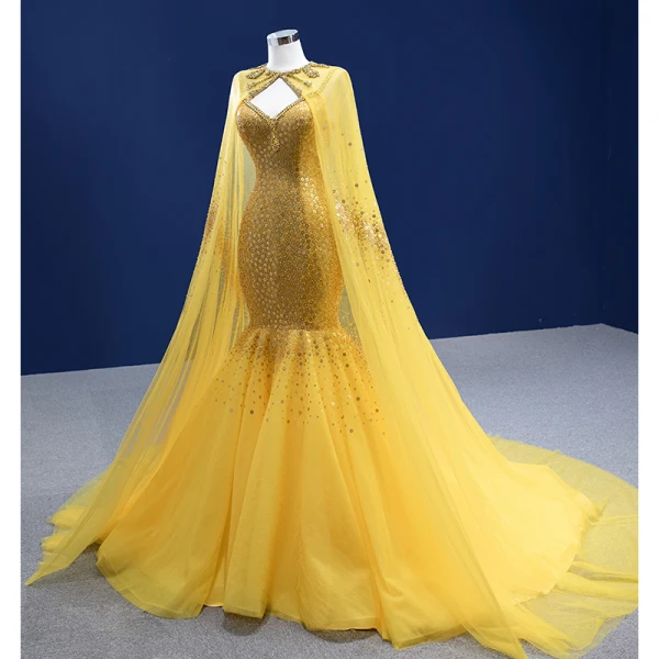 High-end Sparkly Yellow Beading Rhinestone Sequins Prom Dresses 2022 Trumpet / Mermaid With Cloak Spaghetti Straps Sleeveless Backless Court Train Formal Dresses
