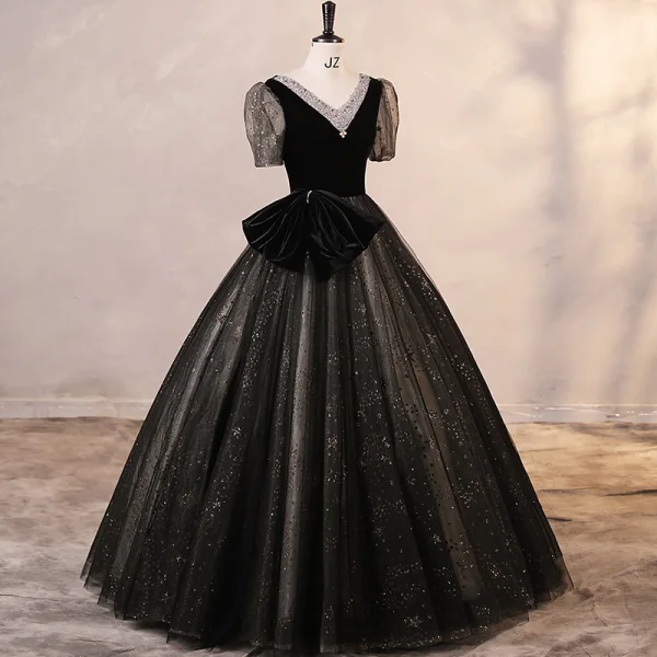 Chic / Beautiful Black Beading Sequins Prom Dresses 2023 Ball Gown V-Neck Bow Short Sleeve Backless Floor-Length / Long Prom Formal Dresses