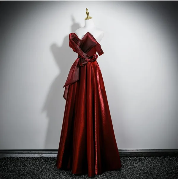Charming Burgundy Prom Dresses 2025 A-Line / Princess Strapless Sleeveless Backless Floor-Length / Long Formal Dresses