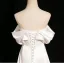 Élégant Ivoire En Dentelle Fleur Satin Robe De Mariée 2025 Princesse De l'épaule Manches Courtes Dos Nu Train De Balayage Mariage