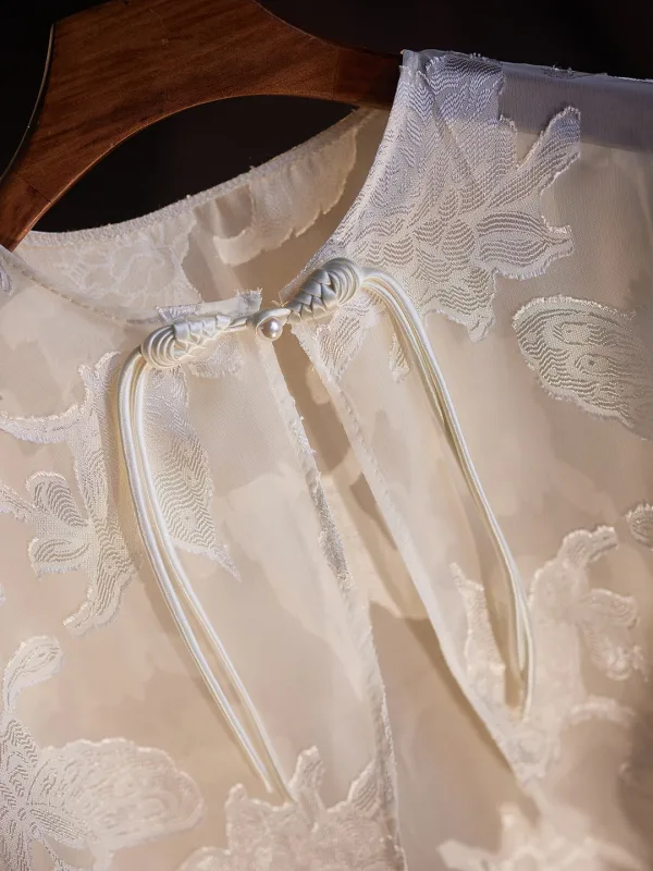 Vintage Vita Broderade Långärmad sjal 2025