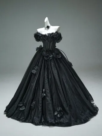 High End Vintage Retro Black Appliques Prom Dresses Ball Gown 2025 Off The Shoulder Short Sleeve Backless Sweep Train Formal Dresses