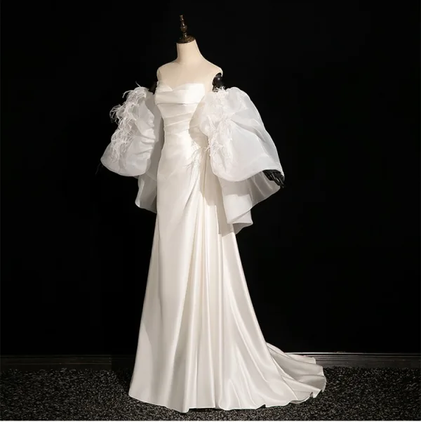 Fashion White Satin Tassel Wedding Dresses 2024 Trumpet / Mermaid Strapless Short Sleeve Backless Sweep Train Wedding