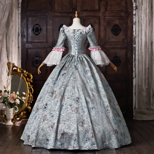 Mittelalterlich Vintage Himmelblau Strass Schleife Spitze Blumen Ballkleider 2026 Ballkleid Eckiger Ausschnitt Glockenhülsen Rückenfreies Lange Festliche Kleider