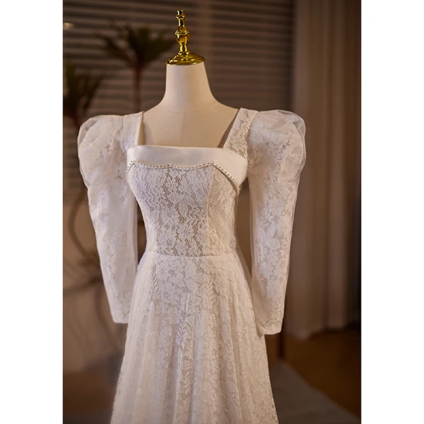 Vintage / Retro Ivory Lace Flower Wedding Dresses 2024 A-Line / Princess Square Neckline Long Sleeve Backless Floor-Length / Long