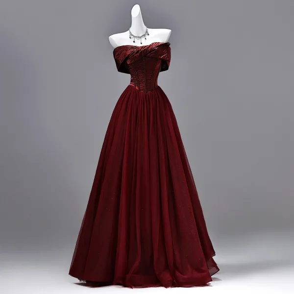 Elegante Burgunderrot Glanz Ballkleider 2026 Ballkleid Bandeau Ärmellos Rückenfreies Lange Festliche Kleider