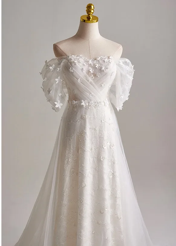 Elegante Weiß Applikationen Brautkleider / Hochzeitskleider 2025 A Linie Off Shoulder Kurze Ärmel Rückenfreies Sweep / Pinsel Zug Tülle