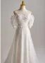 Elegante Weiß Applikationen Brautkleider / Hochzeitskleider 2025 A Linie Off Shoulder Kurze Ärmel Rückenfreies Sweep / Pinsel Zug Tülle