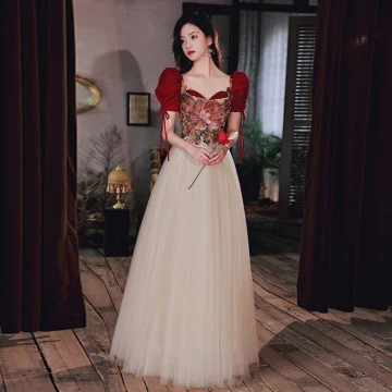 Vintage Originale Bordeaux Impression Robe De Bal 2022 Princesse Encolure Carrée Gonflée Manches Courtes Dos Nu Noeud Longue Promo Robe De Ceremonie