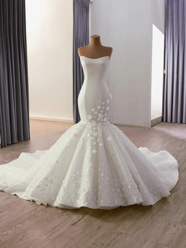 High End Weiß Strass Applikationen Satin Brautkleider / Hochzeitskleider 2025 Meerjungfrau Bandeau Ärmellos Rückenfreies Kapelle-Schleppe Hochzeit