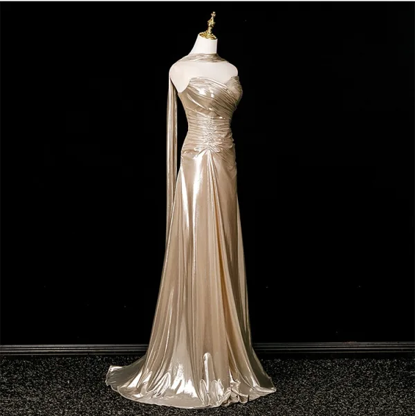 Sexy Champagner Sweep / Pinsel Zug Abendkleider 2025 Meerjungfrau Bandeau Ärmellos Rückenfreies Abend Festliche Kleider
