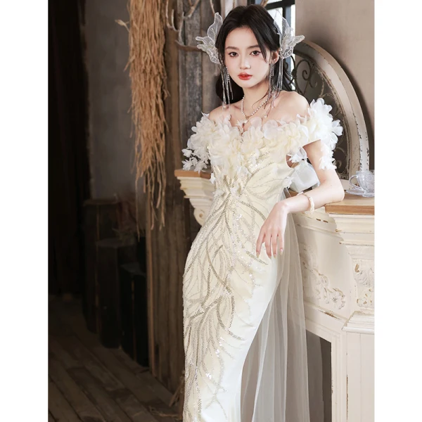 Charmant Beige Perlage Paillettes Appliques Robe De Bal 2023 Trompette / Sirène De l'épaule Manches Courtes Dos Nu Noeud Longue Promo Robe De Ceremonie