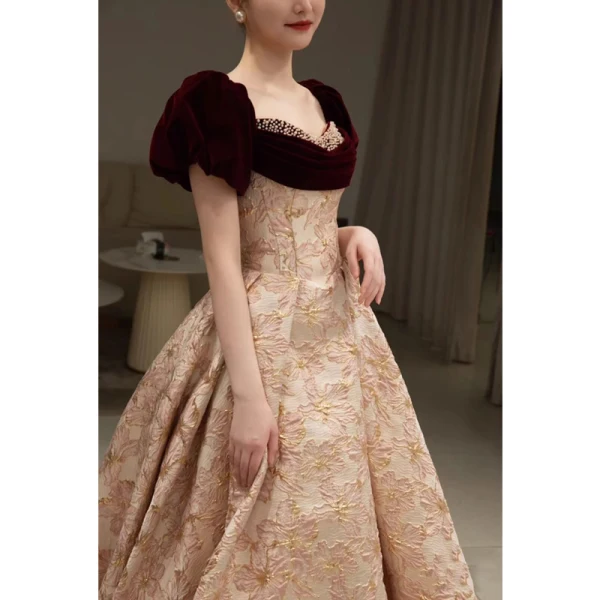 Elegant Burgundy Printing Pearl Prom Dresses 2023 A-Line / Princess Off-The-Shoulder Short Sleeve Backless Floor-Length / Long Prom Formal Dresses