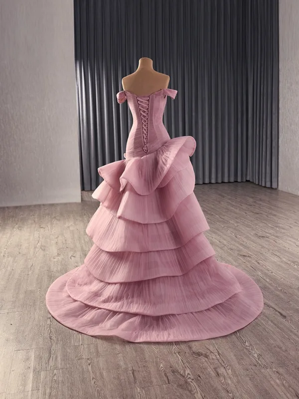 High-end Unusual Blushing Pink Cascading Ruffles Prom Dresses 2025 Ball Gown Off-The-Shoulder Short Sleeve Backless Sweep Train Formal Dresses