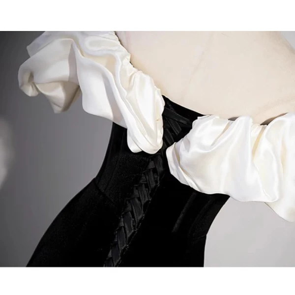 Sexy Schwarz Abendkleider 2023 Meerjungfrau Rüschen Off Shoulder Ärmellos Rückenfreies Sweep / Pinsel Zug Abend Festliche Kleider