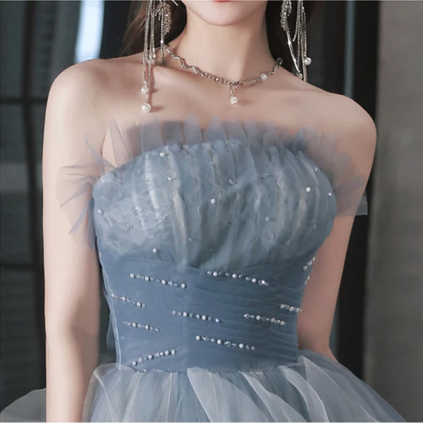 Chic / Beautiful Sky Blue Cascading Ruffles Pearl Prom Dresses 2023 A-Line / Princess Strapless Sleeveless Backless Floor-Length / Long Prom Formal Dresses