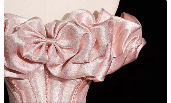Eleganckie Rumieniąc Różowy Satyna Sukienki Na Bal 2025 Suknia Balowa Przy Ramieniu Kótkie Rękawy Bez Pleców Długie Bal Sukienki Wizytowe