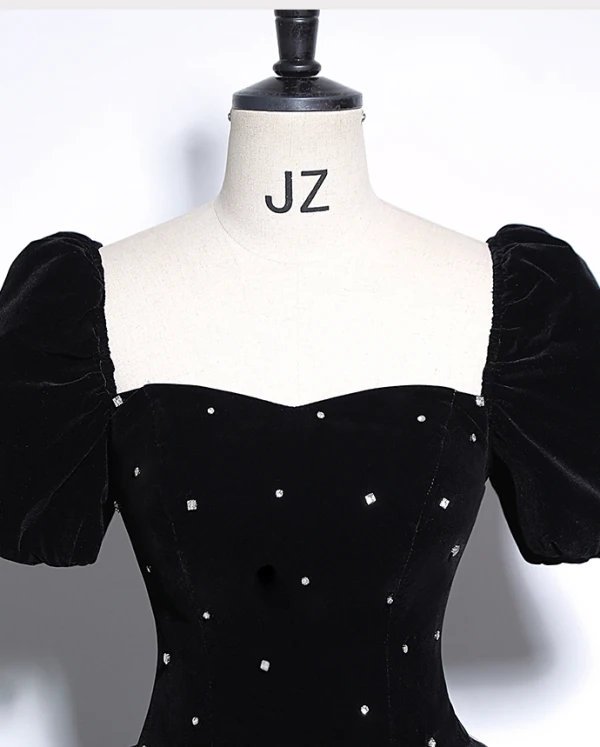Audrey Hepburn Style Black Glitter Rhinestone Prom Dresses 2024 Ball Gown Square Neckline Short Sleeve Backless Floor-Length / Long Prom Formal Dresses
