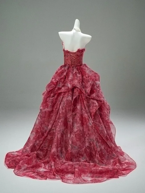 Luxury / Gorgeous Burgundy Appliques Cascading Ruffles Prom Dresses 2025 Ball Gown Strapless Sleeveless Backless Sweep Train Formal Dresses