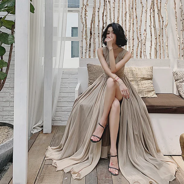 Fashion Khaki Evening Party Split Front Evening Dresses 2022 A-Line / Princess V-Neck Sleeveless Backless Floor-Length / Long Formal Dresses