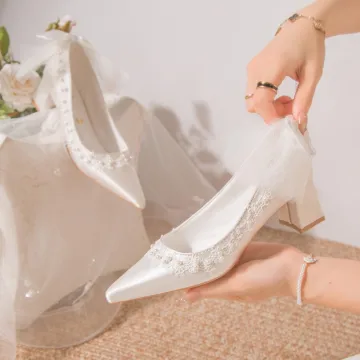 Simple Blanche Perle En Dentelle Fleur Noeud Chaussure De Mariée 2024 4 Cm Talon Bloc À Bout Pointu Mariage Escarpins Talons Hauts