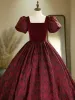 Elegant Burgundy Rose Printing Satin Prom Dresses 2024 Ball Gown Square Neckline Puffy Short Sleeve Backless Floor-Length / Long Prom Formal Dresses