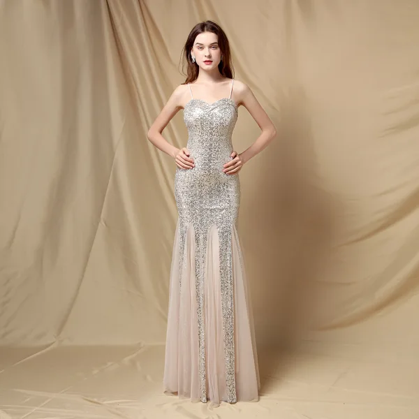 Scintillantes Blanche Paillettes Robe De Soirée 2024 Trompette / Sirène Bretelles Spaghetti Sans Manches Dos Nu Longue Soirée Robe De Ceremonie