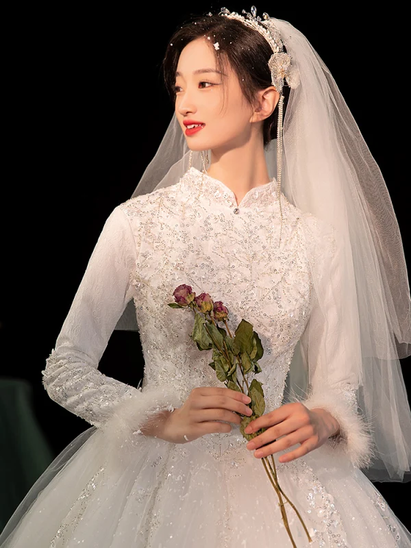 Muslim Elegant Ivory Beading Pearl Sequins Winter Wedding Dresses 2023 Ball Gown High Neck Long Sleeve Royal Train Wedding