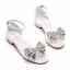 Uroczy Białe Rhinestone Kokarda Płaskie Bal Sandały Damskie 2023 Z Paskiem Peep Toe Sandały