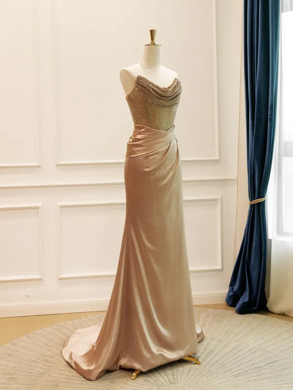 Sexy High End Gold Handgefertigt Strass Abendkleider 2026 Meerjungfrau Bandeau Ärmellos Rückenfreies Sweep / Pinsel Zug Abend Festliche Kleider