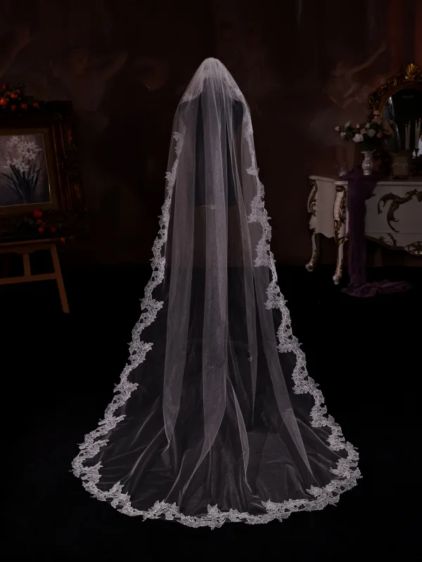 Elegant White Lace Flower Wedding Tulle shawl 2025