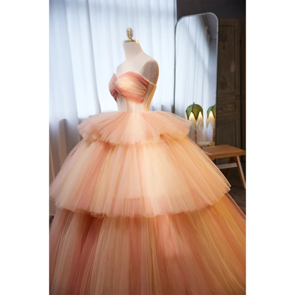 Charmant Rosa Fallende Rüsche Ballkleider 2023 Ballkleid Bandeau Ärmellos Rückenfreies Sweep / Pinsel Zug Ball Festliche Kleider
