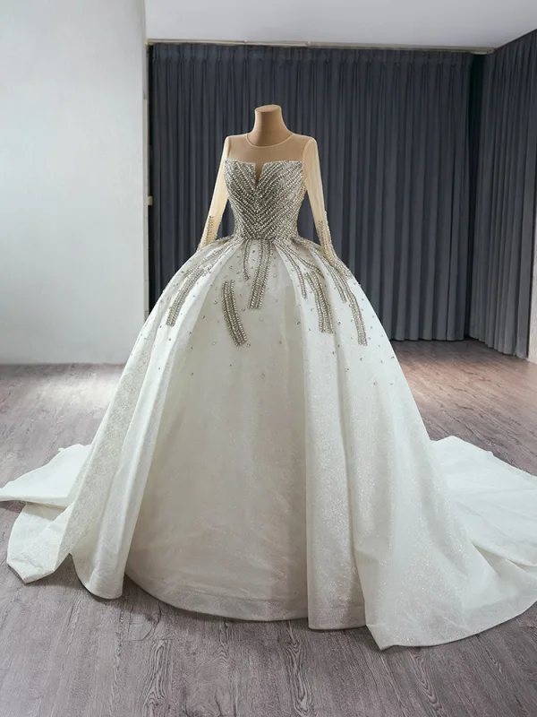 Haut de Gamme Blanche Fait main Faux Diamant Robe De Mariée 2024 Robe Boule Encolure Dégagée Manches Longues Tribunal Train Mariage