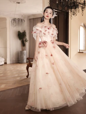 Élégant Champagne Appliques Robe De Bal 2024 Princesse De L Épaule Manches Courtes Dos Nu Longue Promo Robe De Ceremonie