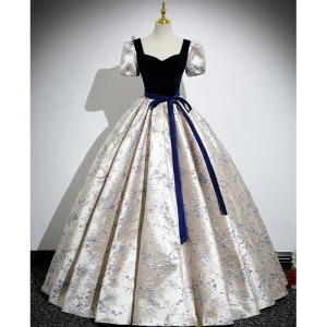 Elegante Schwarz Drucken Ballkleider 2023 Ballkleid Eckiger Ausschnitt Kurze Ärmel Rückenfreies Schleife Lange Ball Festliche Kleider