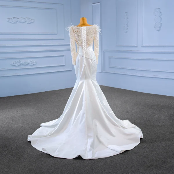 High End Ivory / Creme Perlenstickerei Perle Quaste Brautkleider / Hochzeitskleider 2023 Meerjungfrau Rundhalsausschnitt Lange Ärmel Sweep / Pinsel Zug Hochzeit
