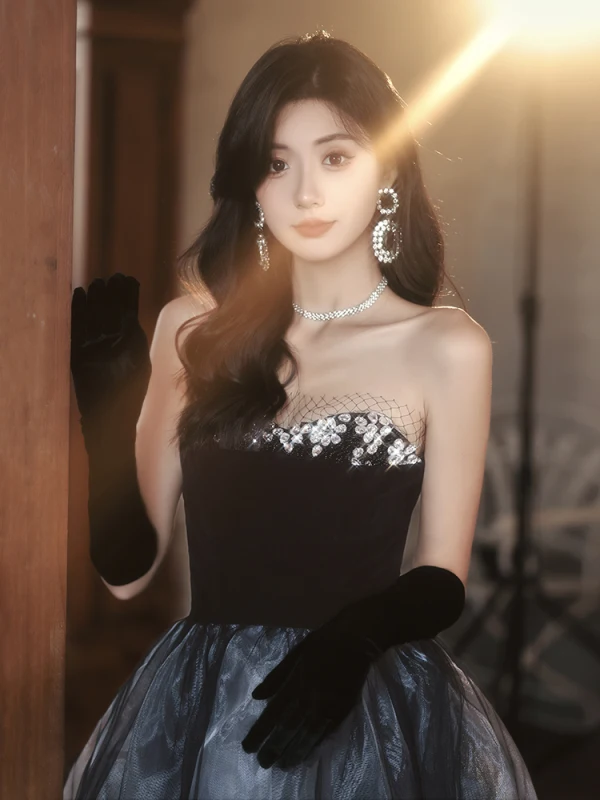 Chic / Beautiful Black Rhinestone Prom Dresses 2024 Ball Gown Strapless Sleeveless Backless Floor-Length / Long Prom Formal Dresses